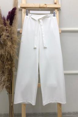 Kadın Beyaz Kuşaklı Bol Paça Pantolon