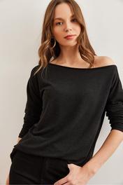 Olalook Kadın Siyah Kayık Yaka Yün Viskon Dökümlü Bluz S Beden