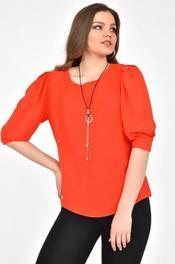 Bisiklet Yaka Omuz Pile ve Takı Detaylı Kısa Kollu Kırmızı Kadın Bluz