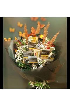 Çiçek çikolata sigara buket sevgili kız arkadaşa özel tasarım hediye buketler