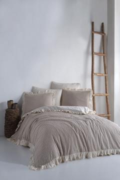 Soil %100 Pamuklu Fırfırlı Ipliği Boyalı Çift Kişilik Nevresim Takımı 200*220