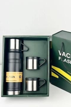 680 ML 3 Bardaklı Paslanmaz Çelik Termos