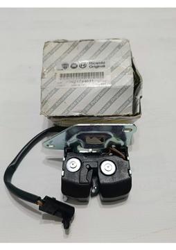 Fıat Grande Punto Sıfır Orijinal Bagaj Kilidi Kablolu