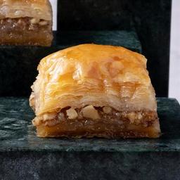 Baklava with Walnut 1 Piece