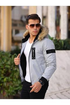 Erkek Içi Kürklü Suya Dayanıklı Kapüşon Kürkü Çıkabilir Kapüşonlu Cepli Mont