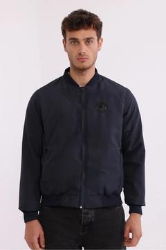 Erkek Lacivert Rüzgar Geçirmez Mont