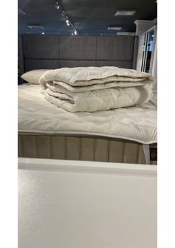 Safyün Saf Merinos Kuzu Yünü Dolgulu Yıkanabilir Tek Kişilik Yorgan (155/215)