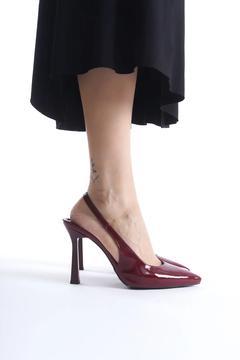 Kadın Bordo Lastikli Arkası Açık Yüksek Topuklu Ayakkabı