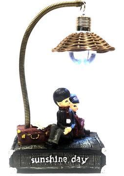 Ayd Sevgiliye Hediye Işıklı Sokak Lambası Altında Romantik Çift Biblo