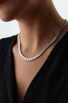 2,71 Karat Baget Su Yolu Pırlanta Kolye