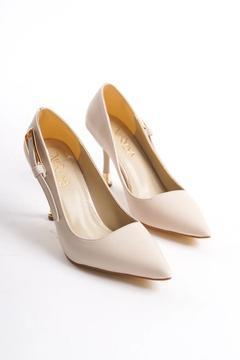 Ivy Tokalı Mat Krem Topuklu Ayakkabı