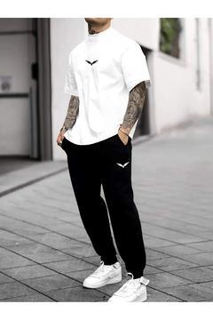 Wings T-Shirt Eşofman Altı Jogger - Beyaz Siyah Baskılı Eşofman Takımı Bisiklet Yaka