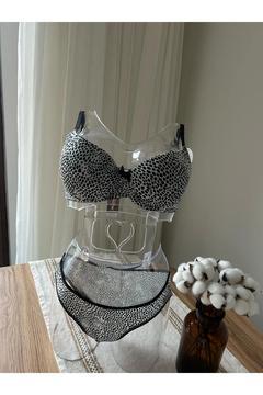 dolgulu desenli sütyen takımı