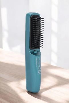 Kablosuz Şarj Göstergeli Saç Düzleştirici Tarak