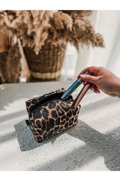 KaiLeopard İç Astarlı Fermuarlı Geniş İç Hacimli Makyaj Çantası / Organizer