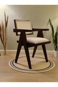 Sofia Ahşap Yemek Odası Sandalyesi, Doğal Hazeran Sırtlı Modern Sandalye