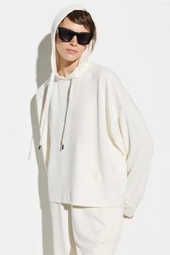 Modal Kumaştan Yumuşak Dokulu Ipeksi Kapüşonlu Sweatshirt