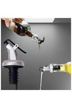 Kapaklı Şişe Ucu Servis Aparatı Damlalık Yağdanlık Tıpa Tapa Mantar