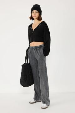 Fermuarlı Kapüşonlu Swearshirt