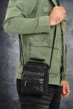 Newish Polo Hakiki Deri Çelik Kasalı Siyah El Ve Omuz Çantası Dik Çanta (EN:17 CM,BOY:24 CM)