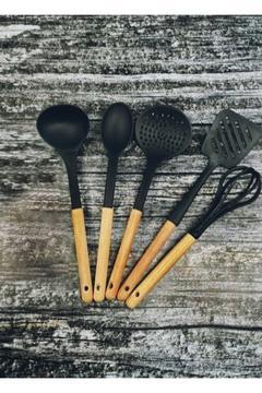 Çizmez Ahşap Saplı Set Kaşık,kepçe,spatula,çırpıcı,kevgir,çizmez Isıya Dayanıklı