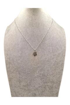 Gümüş Renk B Harfi Kolye