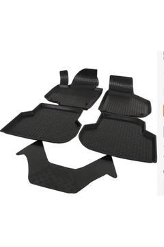 Volkswagen Jetta 2011-2017 4d Paspas