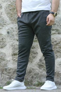 Koyugri Duble Paça Kendinden Desenli Erkek Rahat Kesim Pantolon