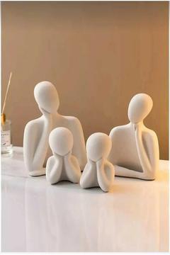 El Yapımı Modern Aile Figürü Dekoratif Obje -4lü Minimal Heykel Seti -Beyaz