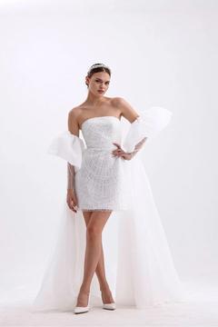 Balon Kollu Işlemeli Beyaz Straplez Mini Elbise