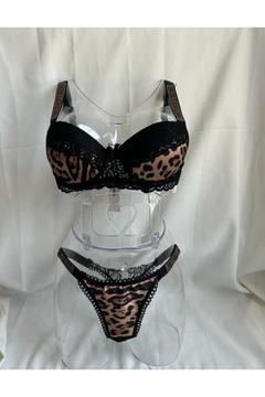 Taş Detaylı Leopar Dolgulu Sütyen Takımı