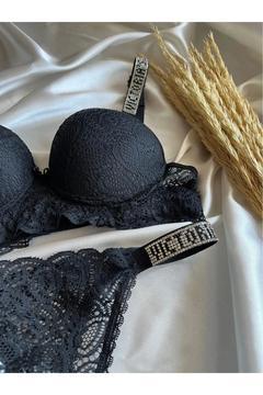Mikro Kumaş Dantel Taşlı Askılı Dolgulu Sütyen Takım - Siyah