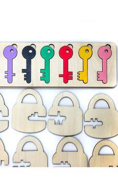 Eğitici Ahşap Montessori Anahtar Renkler Bul Tak Oyuncak