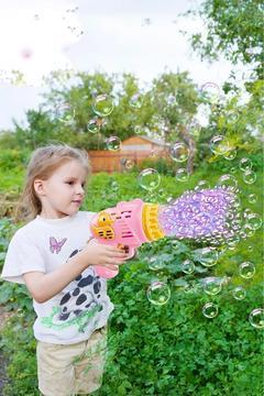 Duck Çok Delikli Pilli Köpük Atan Tabanca Oyuncağı 23 Delikli Bubble Gun