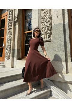 Karpuz Kollu Midi Boy Elbise