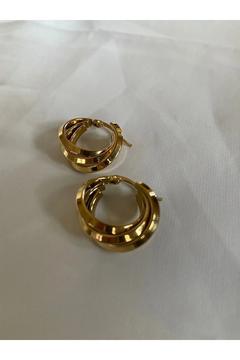 Üç Sıralı Çelik Halka Küpe