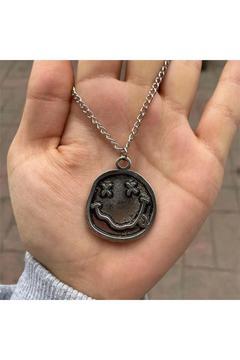 Nirvana Smiley Kolye