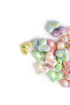 3 Boyutlu Kalp Figürü Soft Parlak Renkli Desenli Plastik Boncuk 5 Adet