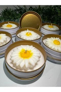 Papatya Tasarım 10’ Lu Mum – El Yapımı, Kokulu, Şık Kutu Hediyelik