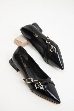 Siyah Rugan Kadın Klasik Topuklu Ayakkabı 19764