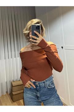 Omuz Detaylı Düz Renk Uzun Kollu Kazak ( Mevsimlik ve Kışlık )