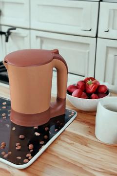 Elektirikli Su Isıtıcı Kettle Kaşıklı Çay ve Kahve Kettle Su Isıtıcı 900 ml 220V