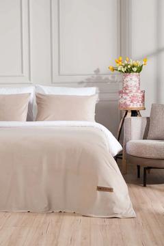 Linda Vizon Kadife Çift Kişilik Nevresim Takımı 200x220 4 Yastıklı 5008