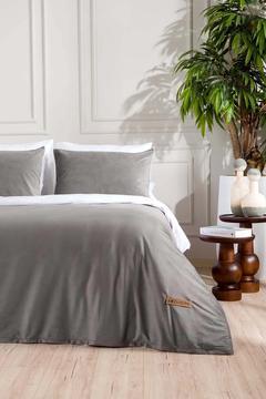 Linda Antrasit Kadife Çift Kişilik Nevresim Takımı 200x220 4 Yastıklı 5011