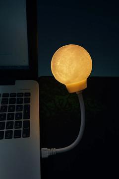 3D Baskı Ay Lambası USB Led Ay Şekilli Masa Gece Lambası