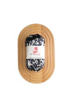 Premium Deri Görünümlü Metalik Penye İp Çanta ve Hobi Örgü İpi Siyah Gümüş Desenli