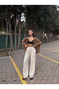 BOL KESİM BELİ LASTİKLİ YÜKSEK BEL BEJ PANTOLON