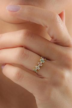 Gold Renkli Baget Taşlı Çelik Yüzük