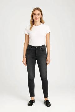 Kadın Skinny Fit Dar Paça Likralı Antrasit Jean Pantolon