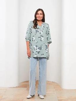 Kaçık Yaka Desenli Viskon Kadın Bluz